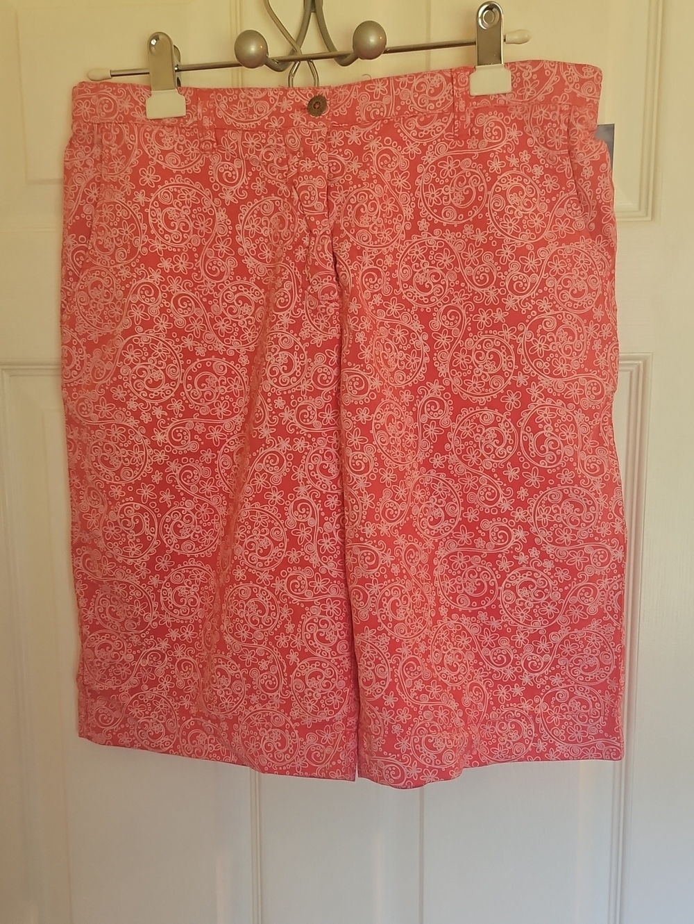 fresh produce Coral Paisley Pull-On Shorts